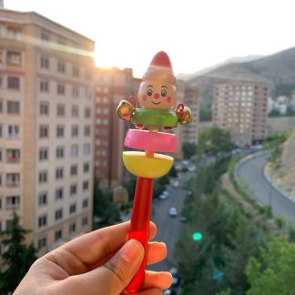 جغجغه و عروسک چوبی
